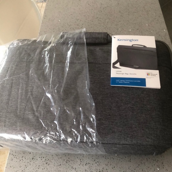 MESSENGER BAG FOR LAPTOP - Picture 1 of 6